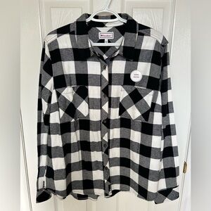 Canadiana Black & White Buffalo Plaid Button Front Longsleeve Shirt Warm Cozy